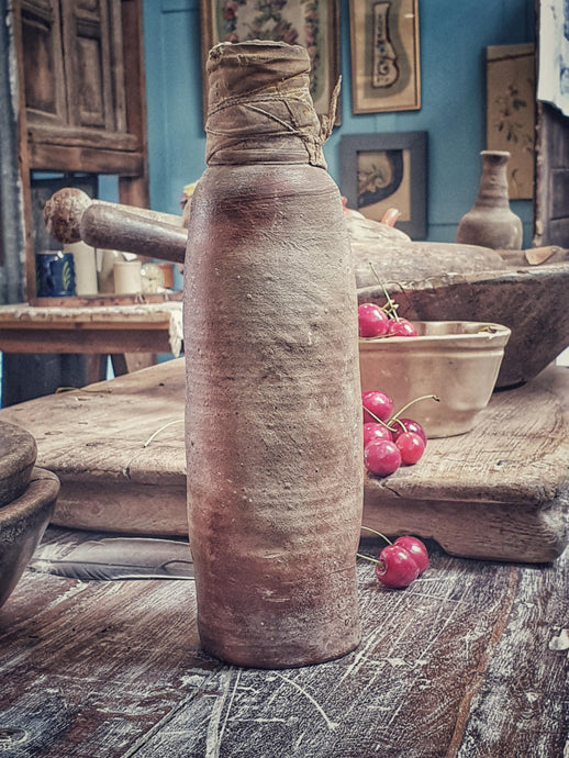 Rustic Antique French Cider Bottle – 19th Century Terracotta Bouteille Longue